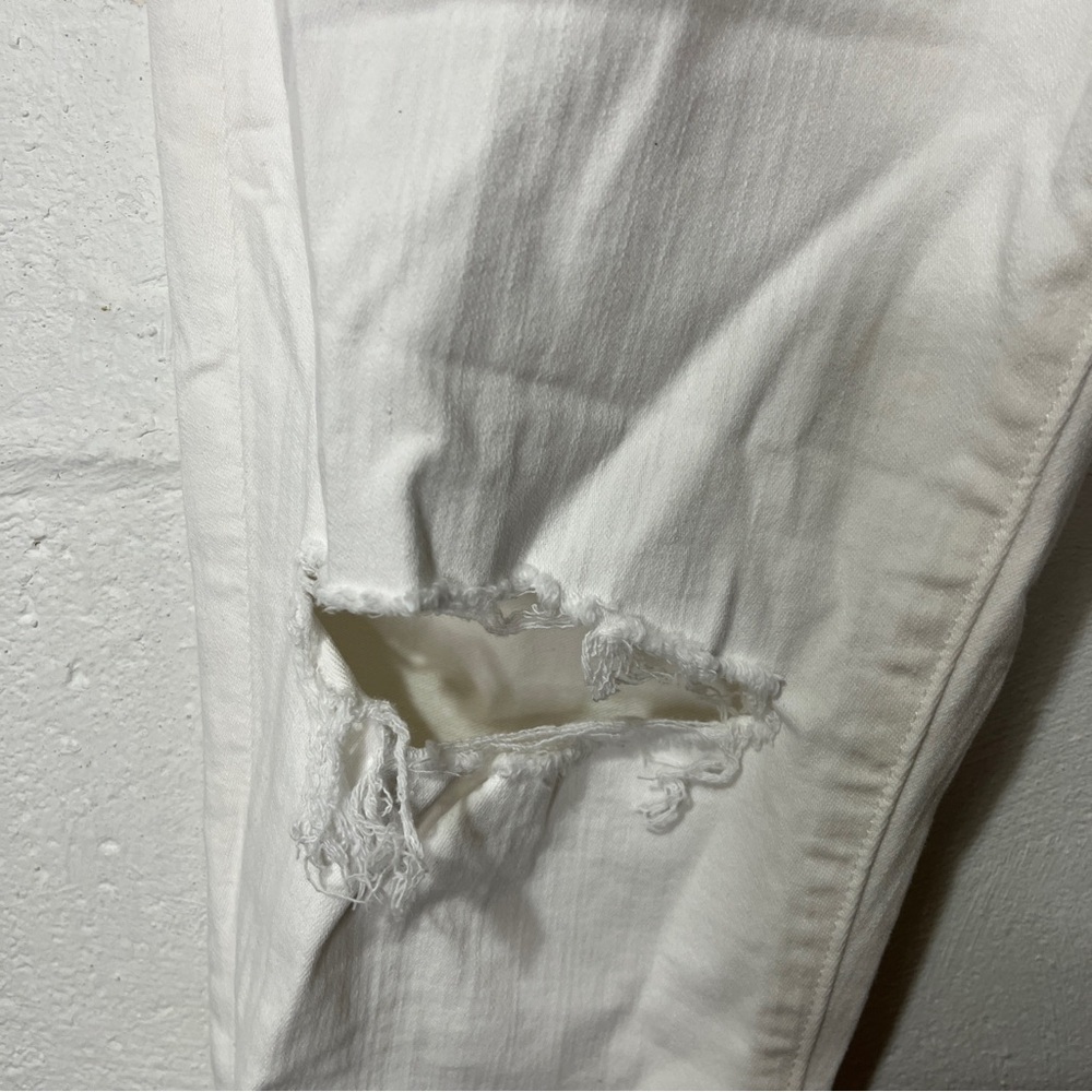 Abercrombie Fitch High Rise Super Skinny White Jeans Distressed - Picture 7 of 16